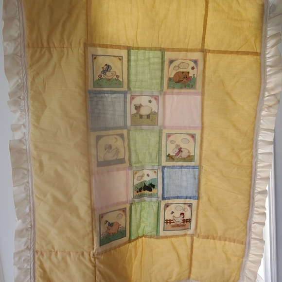 VTG Embroidered Baby Quilt 33x42 Cross Stitch 1980s Farm Animals Gingham Crib - Picture 2 of 11